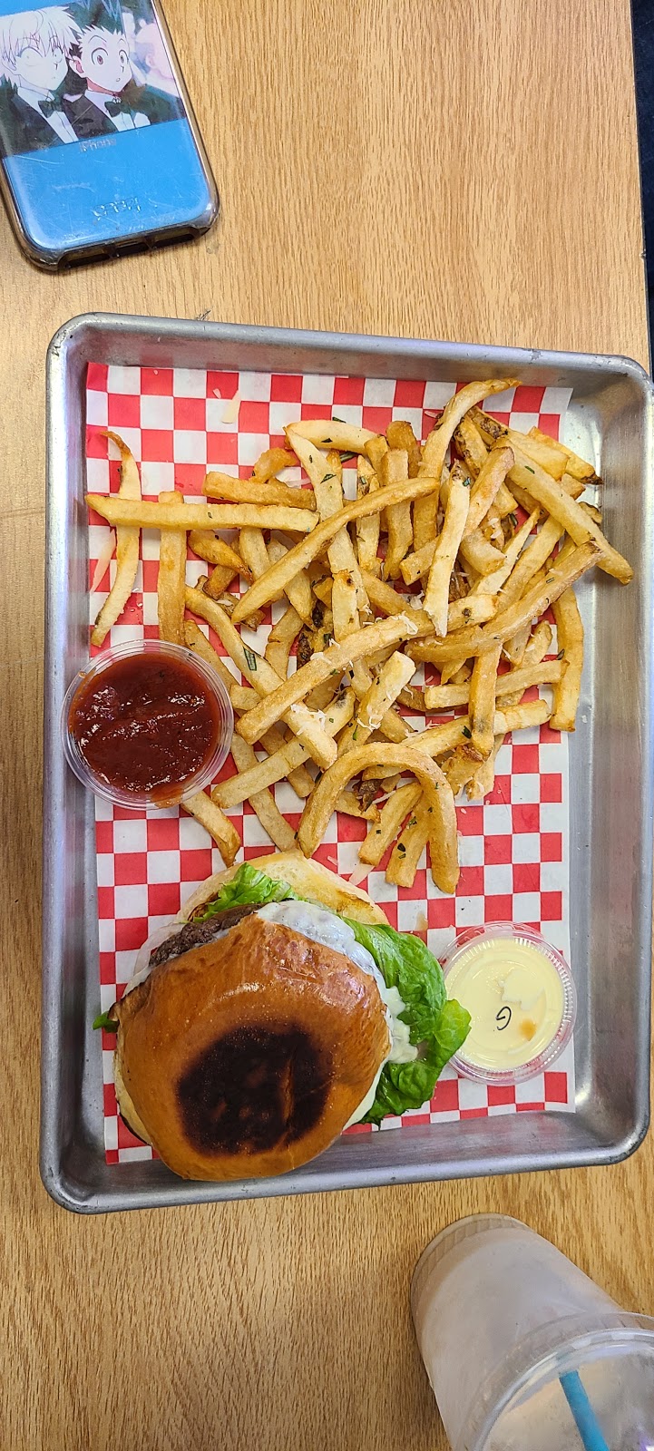 Franks burger place | restaurant | 11265 Triangle Ln, Silver Spring, MD 20902, USA | 3016863091 OR +1 301-686-3091