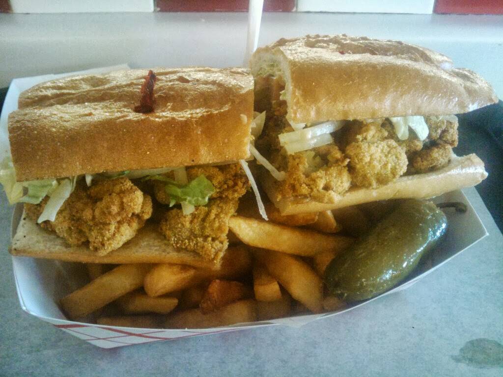 Bayou Cat | restaurant | 131, 8700, 2505 E Arkansas Ln, Arlington, TX 76010, USA | 8172744100 OR +1 817-274-4100