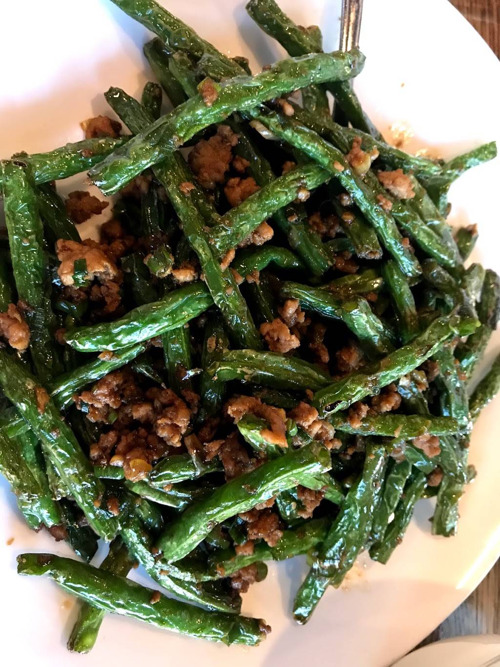 Happy China Restaurant | restaurant | 300 Village Center Dr, Woodstock, GA 30188, USA | 7709244088 OR +1 770-924-4088