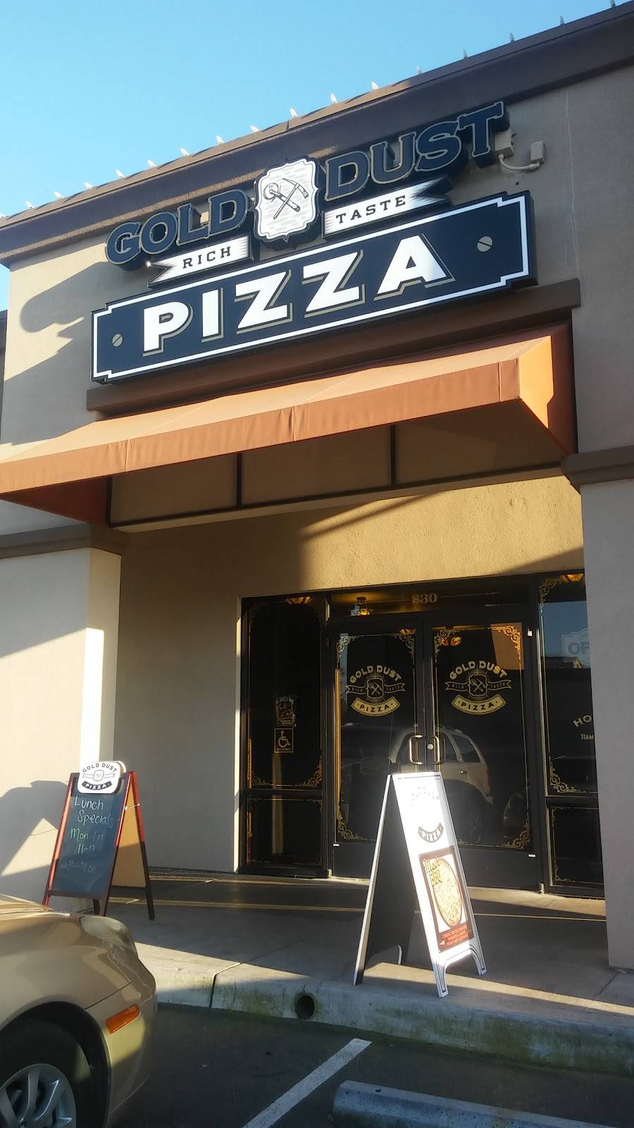 Gold Dust Pizza Oakdale | restaurant | 830 N Yosemite Ave, Oakdale, CA 95361, USA | 2093223359 OR +1 209-322-3359