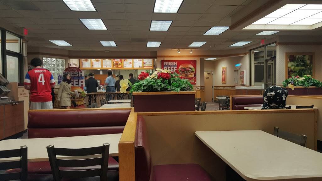 Wendys | restaurant | 308 Broadway, Bethlehem, PA 18015, USA | 6106917730 OR +1 610-691-7730