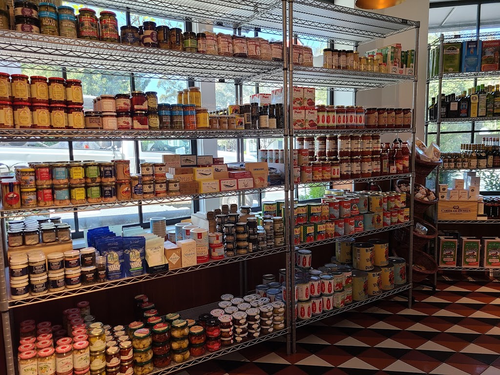 Little Original Joes | restaurant | 393 W Portal Ave, San Francisco, CA 94127, USA | 4157591155 OR +1 415-759-1155