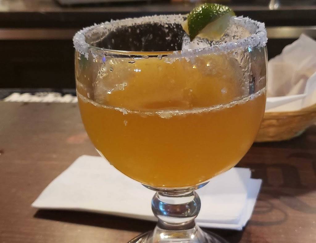 Margaritas Bar & Grill | restaurant | 411 Vineyard Blvd, Morgan Hill, CA 95037, USA | 4087795300 OR +1 408-779-5300