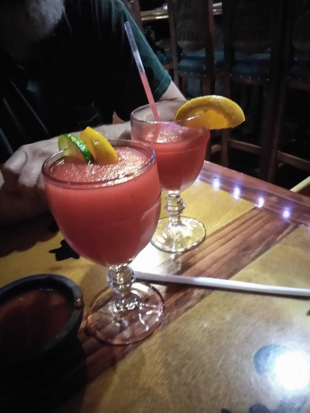 Tlaquepaque Mexican Restaurant | restaurant | 601 Wabash Ave NW, New Philadelphia, OH 44663, USA | 3303642474 OR +1 330-364-2474