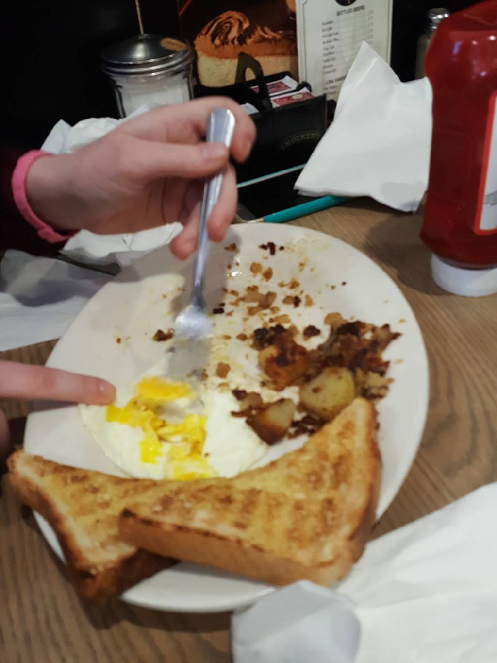 Bellingham Palace | restaurant | 90 Pulaski Blvd, Bellingham, MA 02019, USA | 5088831074 OR +1 508-883-1074