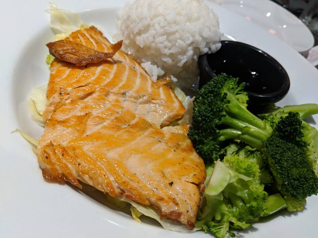 Mandarin Noodle House | restaurant | 8769 Northpark Dr, Johnston, IA 50131, USA | 5152513975 OR +1 515-251-3975