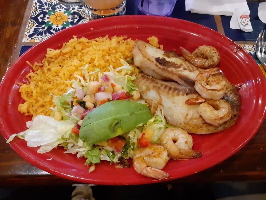 Los Cocos | restaurant | 1257 N Rock Rd, Derby, KS 67037, USA | 3164250199 OR +1 316-425-0199