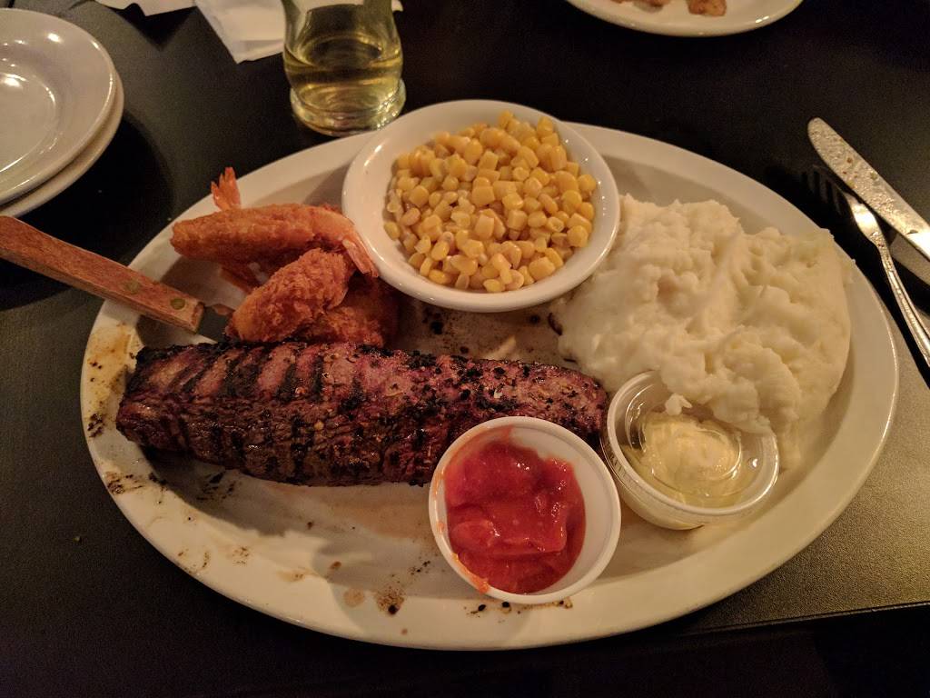 Thompson Bar & Grill | restaurant | 10655 W Michigan Ave, Saline, MI 48176, USA | 7349222327 OR +1 734-922-2327