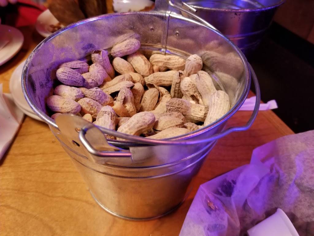 Texas Roadhouse | restaurant | 1950 Dekalb Ave, Sycamore, IL 60178, USA | 8157487427 OR +1 815-748-7427