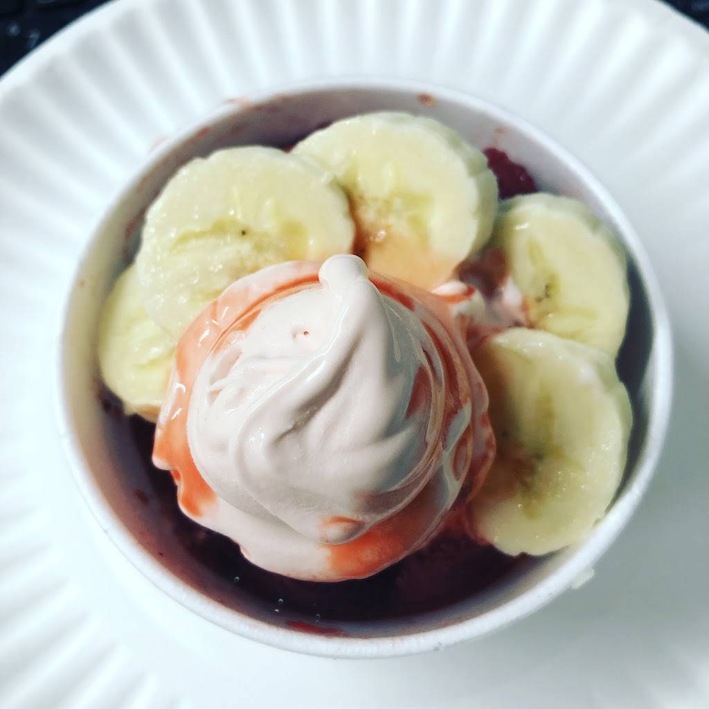 Sadie Janes Sweets and Eats | restaurant | 503 N Main St, New Sharon, IA 50207, USA | 6412950089 OR +1 641-295-0089