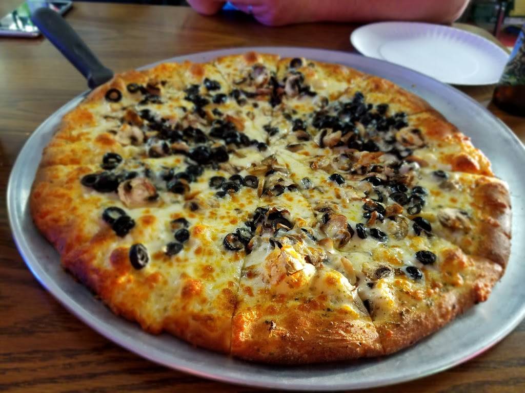Sansos Pizza | restaurant | 3113 US-119, Homer City, PA 15748, USA | 7244799026 OR +1 724-479-9026