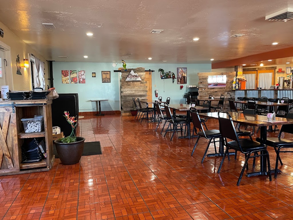 El Paraiso Mexican-Italian Restaurant | restaurant | 1150 N, AZ-89, Chino Valley, AZ 86323, USA | 9286364060 OR +1 928-636-4060