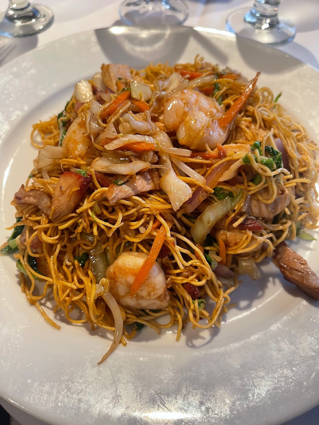 Rainbow Palace | restaurant | 2787 E Oakland Park Blvd, Fort Lauderdale, FL 33306, USA | 9545655652 OR +1 954-565-5652