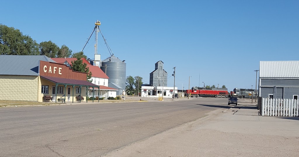 Whistle Stop Cafe ® | restaurant | 375 Main St, Rexford, KS 67753, USA | 7856872036 OR +1 785-687-2036