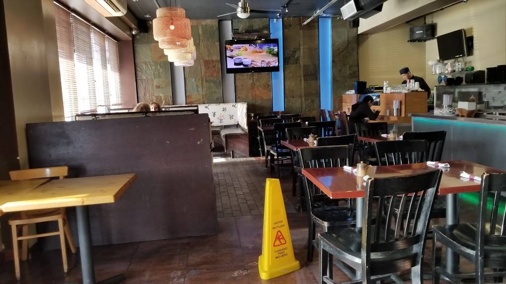 Ken Shin Asian Diner | restaurant | 301 Spring Garden St, Philadelphia, PA 19123, USA | 2159258887 OR +1 215-925-8887