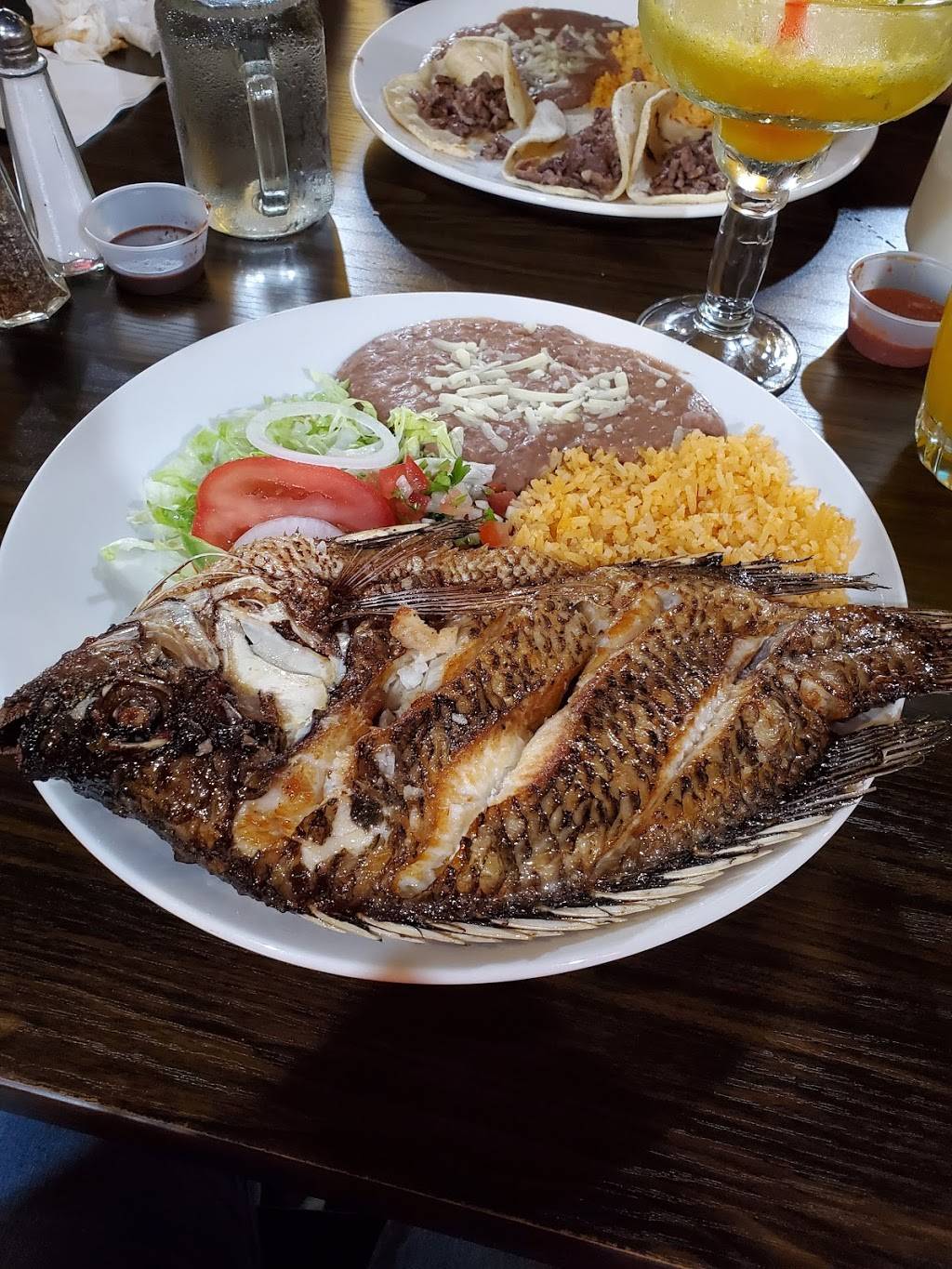 Andale Andale Division Mexican Restaurant | restaurant | 10114 SE Division St, Portland, OR 97266, USA | 5037616500 OR +1 503-761-6500