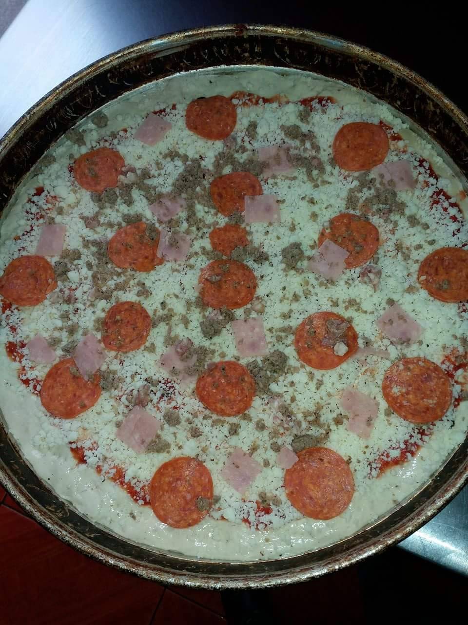 Espartanos Pizza | restaurant | Calle del Sauce 196, Fraccionamiento Los Encinos, 22810 Ensenada, B.C., Mexico | 016461820020 OR +52 646 182 0020