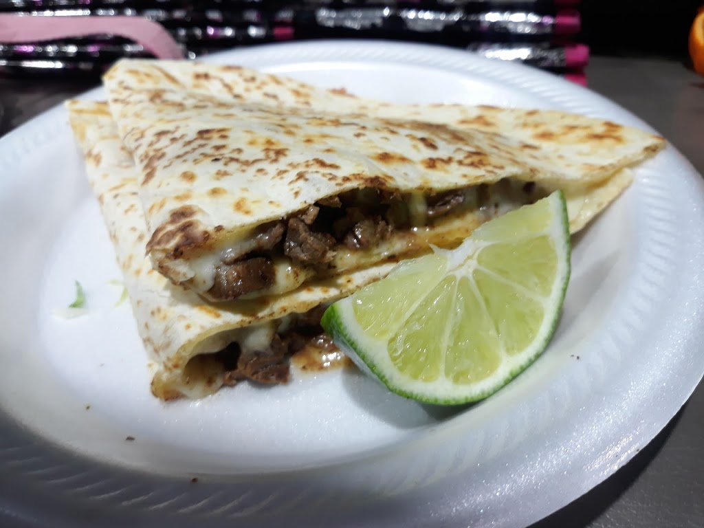 Mi Canton | restaurant | 3438 Roosevelt Ave, San Antonio, TX 78214, USA | 2103637898 OR +1 210-363-7898