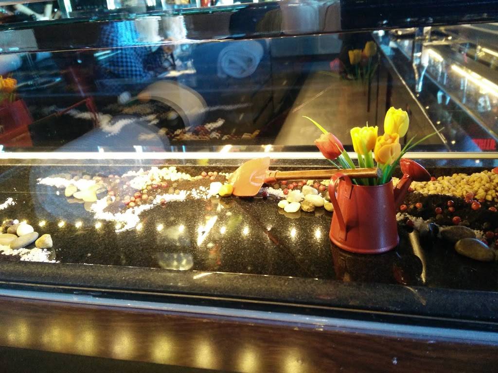 Restaurant Le Montréal (Casino de Montréal) | restaurant | 1 Avenue du Casino 5e étage, Montréal, QC H3C 4W7, Canada | 5143922709 OR +1 514-392-2709