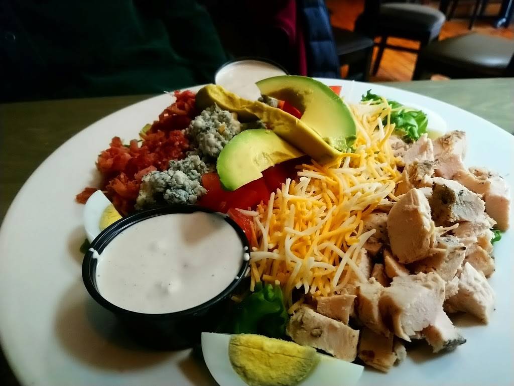 Yarde Tavern South Hadley | restaurant | 3 Hadley St, South Hadley, MA 01075, USA | 4133154339 OR +1 413-315-4339