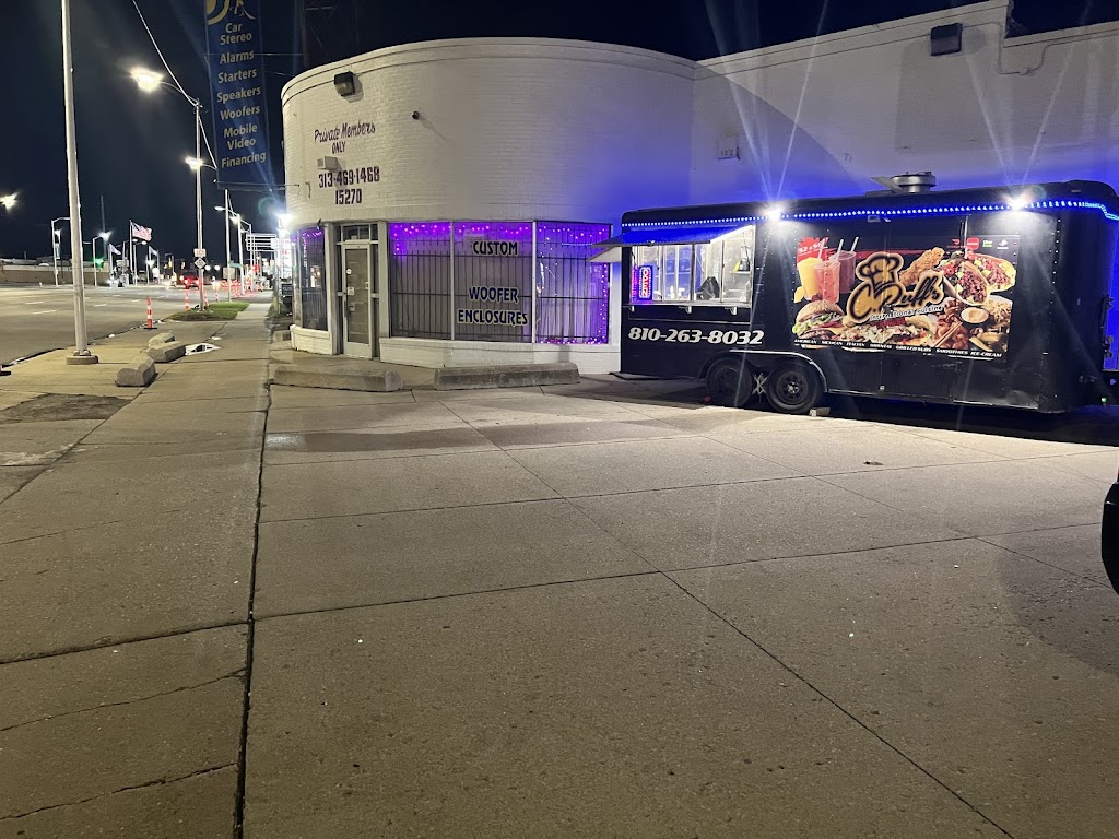 C Ruff International Cuisine Express | restaurant | 15270 Gratiot Ave, Detroit, MI 48205, USA | 8102638032 OR +1 810-263-8032