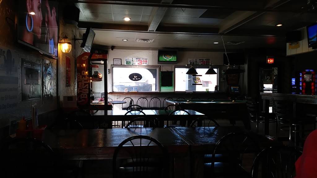 J J Knapps Tavern | restaurant | 67126 Gratiot Ave, Richmond, MI 48062, USA | 5867272498 OR +1 586-727-2498