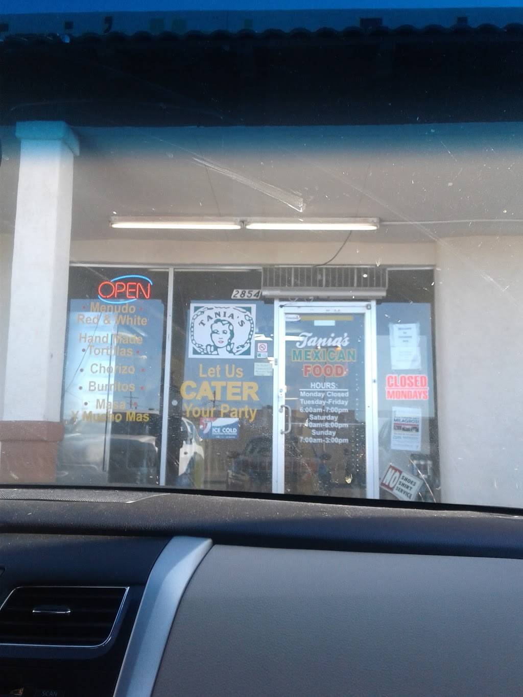 Tanias Flour Tortillas | restaurant | 2856 W Drexel Rd, Tucson, AZ 85746, USA | 5208831595 OR +1 520-883-1595