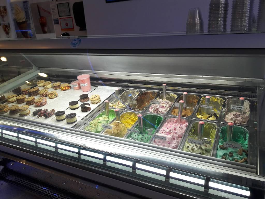 Zero Degrees Custard & Ice | restaurant | 711 W Lancaster Blvd, Lancaster, CA 93534, USA | 6619414193 OR +1 661-941-4193