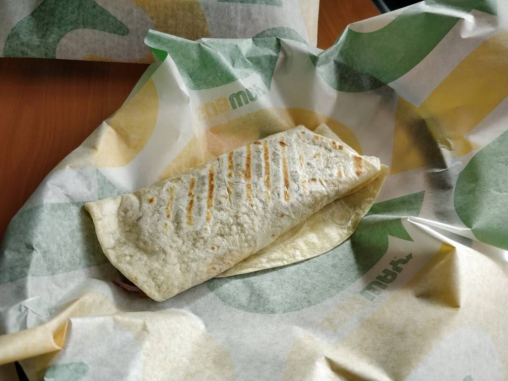 Subway | restaurant | 1001 Rue Pie XI, Thetford Mines, QC G6G 7M9, Canada | 4183340433 OR +1 418-334-0433