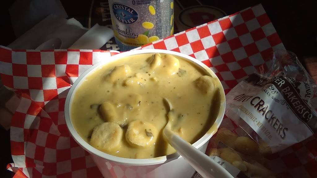 Farm Fresh Deli | cafe | 145 Main St, Salinas, CA 93901, USA | 8314224777 OR +1 831-422-4777