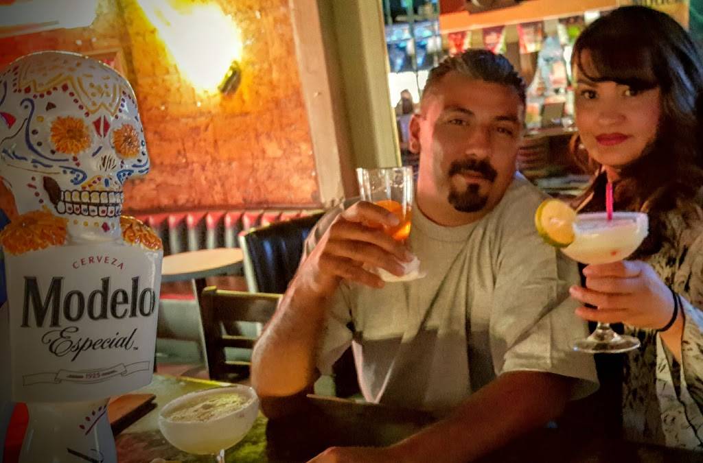 Magueys | restaurant | 5280 E Washington Blvd, Commerce, CA 90040, USA | 3232692442 OR +1 323-269-2442