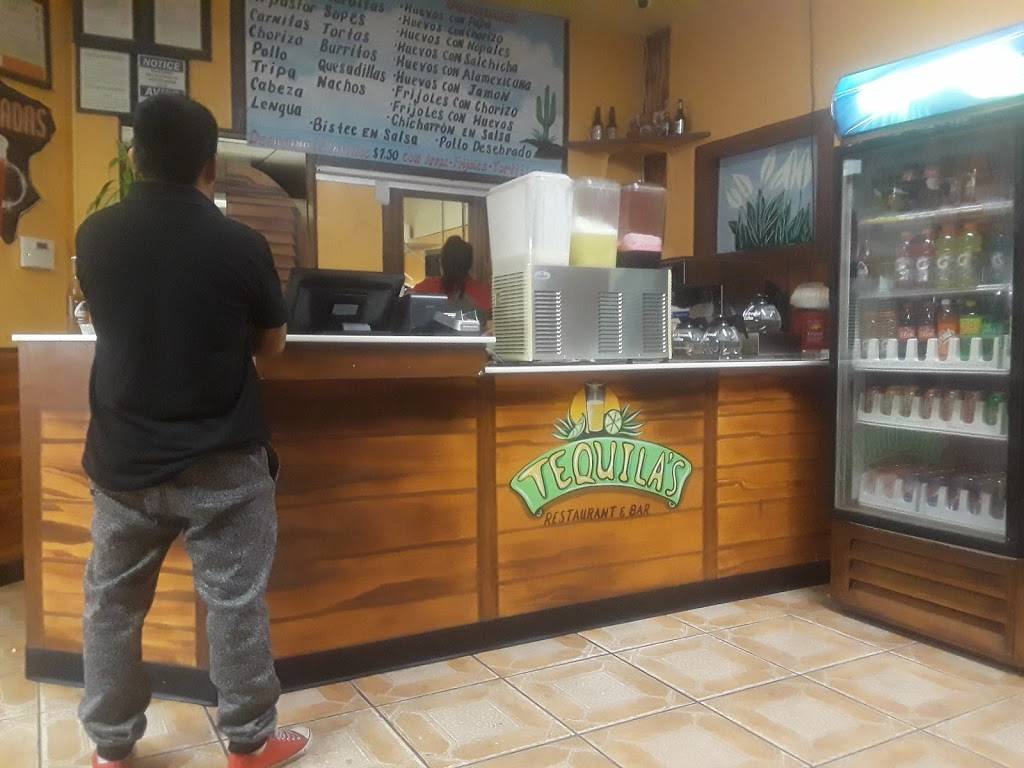 Taqueria Tequilas | restaurant | 210 Hennis Rd, Winter Garden, FL 34787, USA | 4073479522 OR +1 407-347-9522