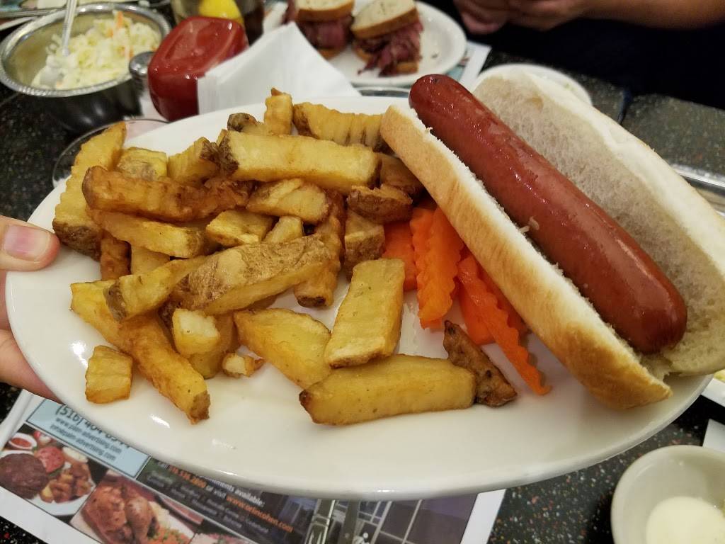 Bens Kosher Delicatessen Restaurant & Caterers | restaurant | 59 Old Country Rd, Carle Place, NY 11514, USA | 5167423354 OR +1 516-742-3354