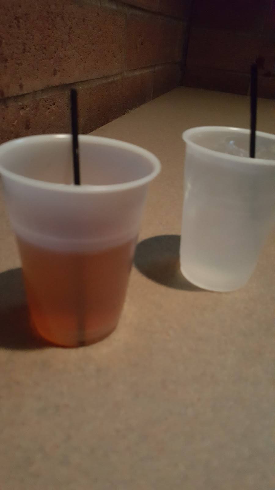 Whitmores Bar-B-Q | restaurant | 15301 Kinsman Rd, Cleveland, OH 44120, USA | 2164718615 OR +1 216-471-8615