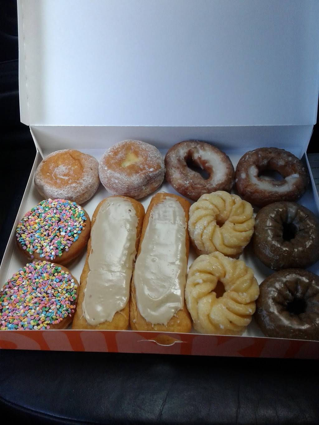 Dunkin | bakery | 806 W Colorado Ave, Colorado Springs, CO 80905, USA | 7196344561 OR +1 719-634-4561