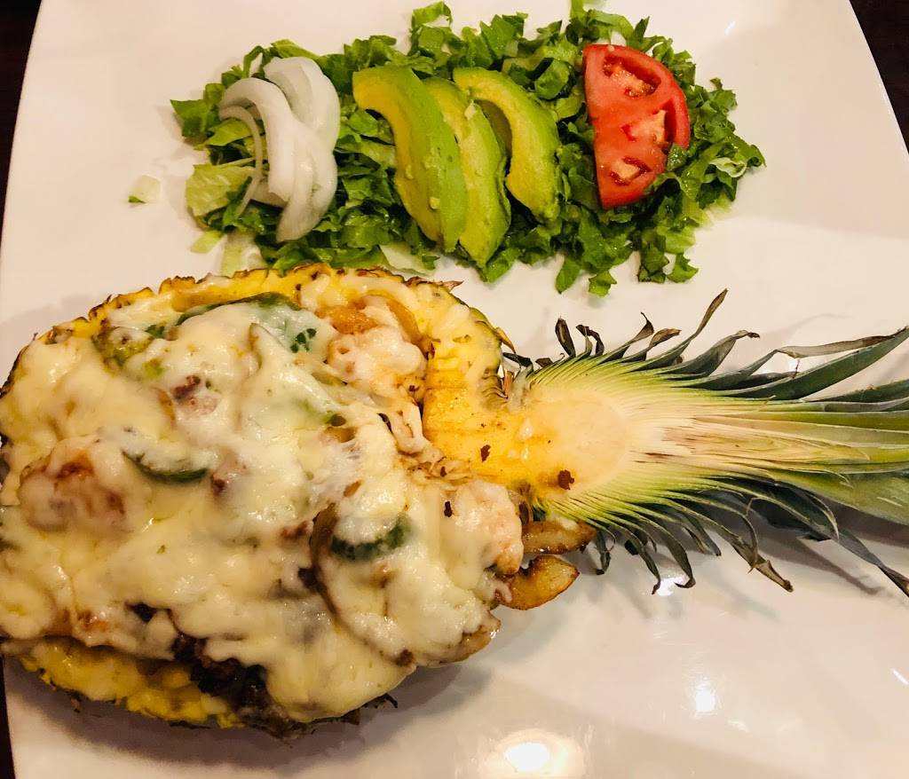 Molcajete Mexican Restaurant | restaurant | 6231 Perimeter Dr #127, Chattanooga, TN 37421, USA | 4237608200 OR +1 423-760-8200