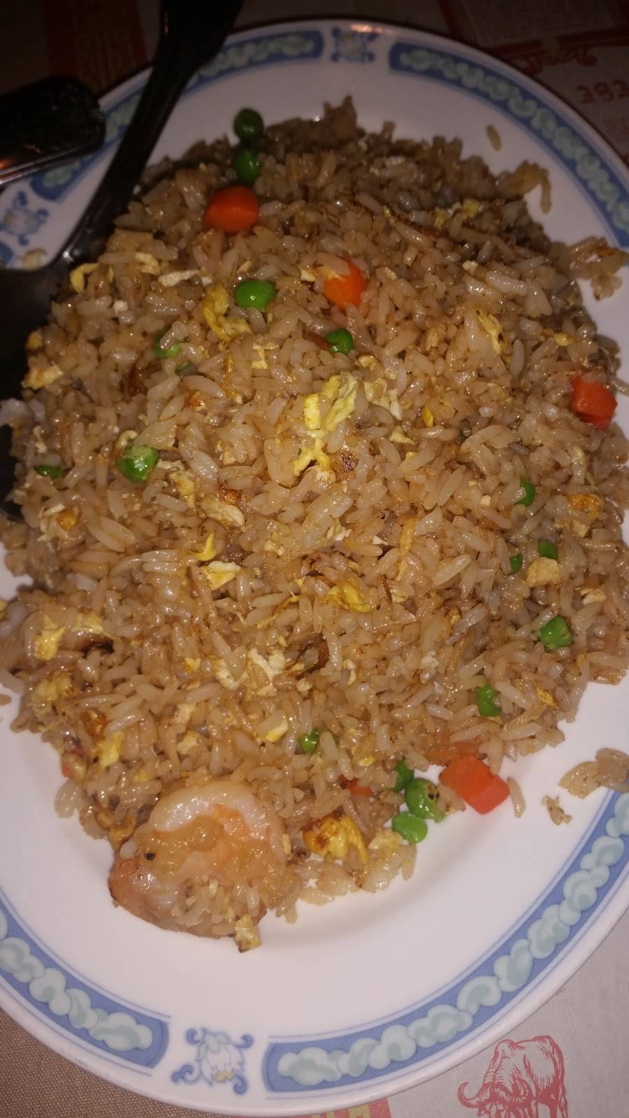 Red Chopstix | restaurant | 9672 Elk Grove Florin Rd, Elk Grove, CA 95624, USA | 9166862255 OR +1 916-686-2255