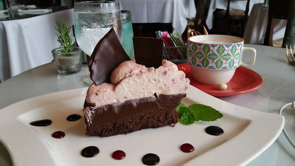 Collectors Cafe & Gallery | cafe | 7740 N Kings Hwy, Myrtle Beach, SC 29572, USA | 8434499370 OR +1 843-449-9370