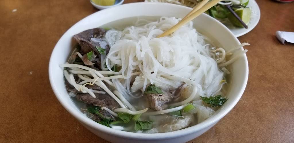 Pho Cali Restaurant | restaurant | 120 S Harbor Blvd, Santa Ana, CA 92704, USA | 7145314556 OR +1 714-531-4556