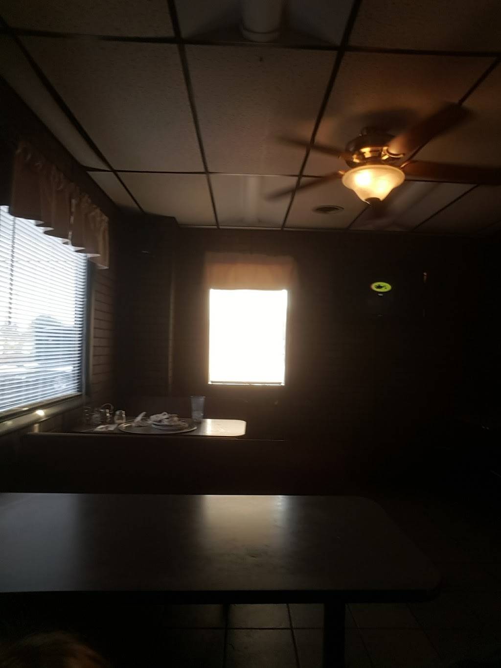 Giovannis Pizza | restaurant | 464 S W St, Piketon, OH 45661, USA | 7402892236 OR +1 740-289-2236