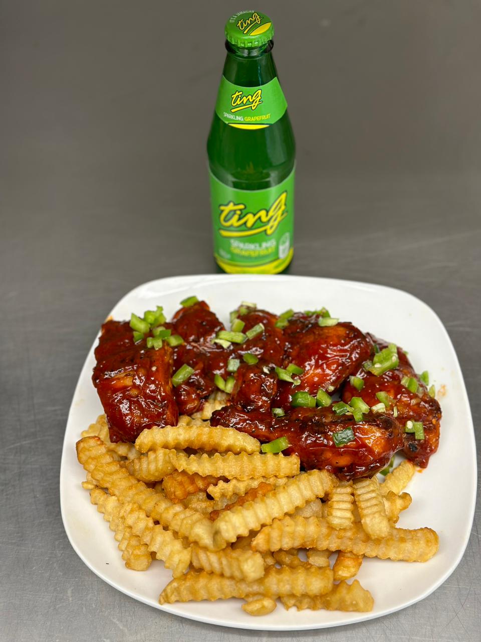 Jerkja 876 | restaurant | 14428 Pulaski Rd Suite A, Midlothian, IL 60445, USA | 7086902169 OR +1 708-690-2169