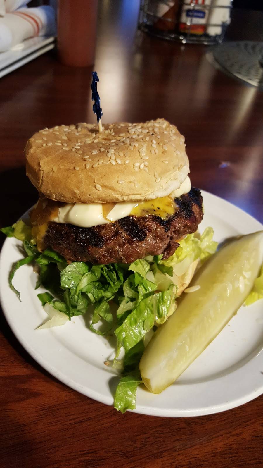 Burkes Restaurant & Bar | restaurant | 645 Bronx River Rd, Yonkers, NY 10704, USA | 9142375137 OR +1 914-237-5137