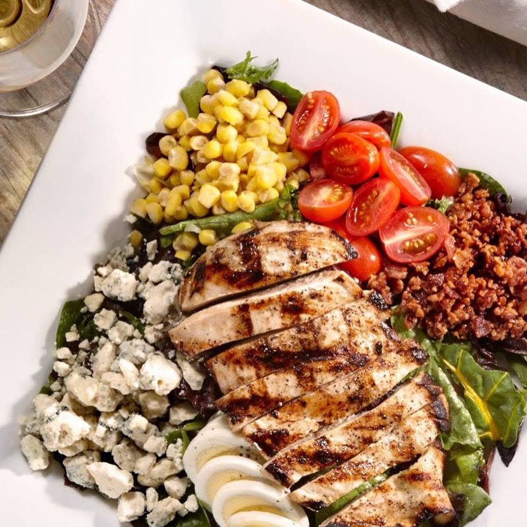 The Barn - Restaurant & Bar | restaurant | 5 Watertown Rd, Morris, CT 06763, USA | 8603616316 OR +1 860-361-6316