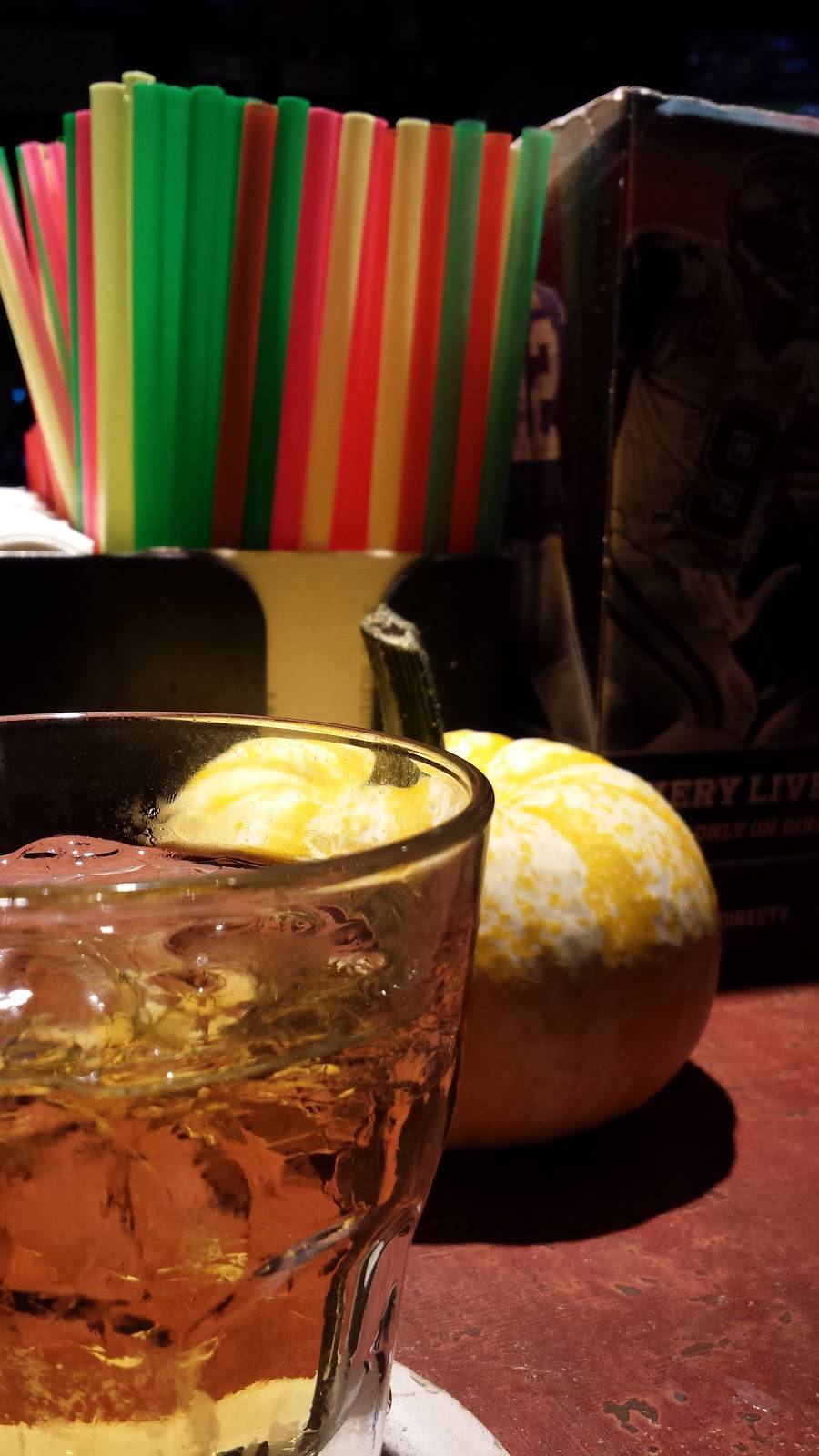 Whistle Stop Bar & Grill | restaurant | 66674 E, US-26, Welches, OR 97067, USA | 5036223440 OR +1 503-622-3440