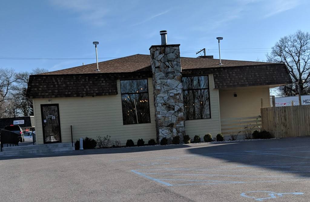 Quest Eatery & Spirits | restaurant | 1204 US-30, Schererville, IN 46375, USA | 2193224812 OR +1 219-322-4812