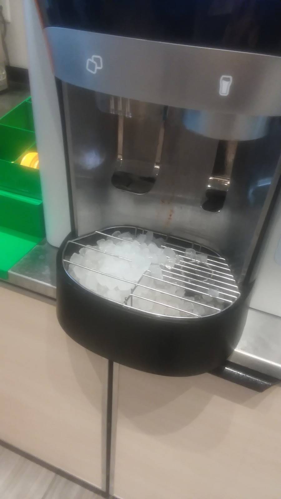 Subway Restaurants | restaurant | 2700 W Broadway Space #5, Sedalia, MO 65301, USA | 6608261964 OR +1 660-826-1964