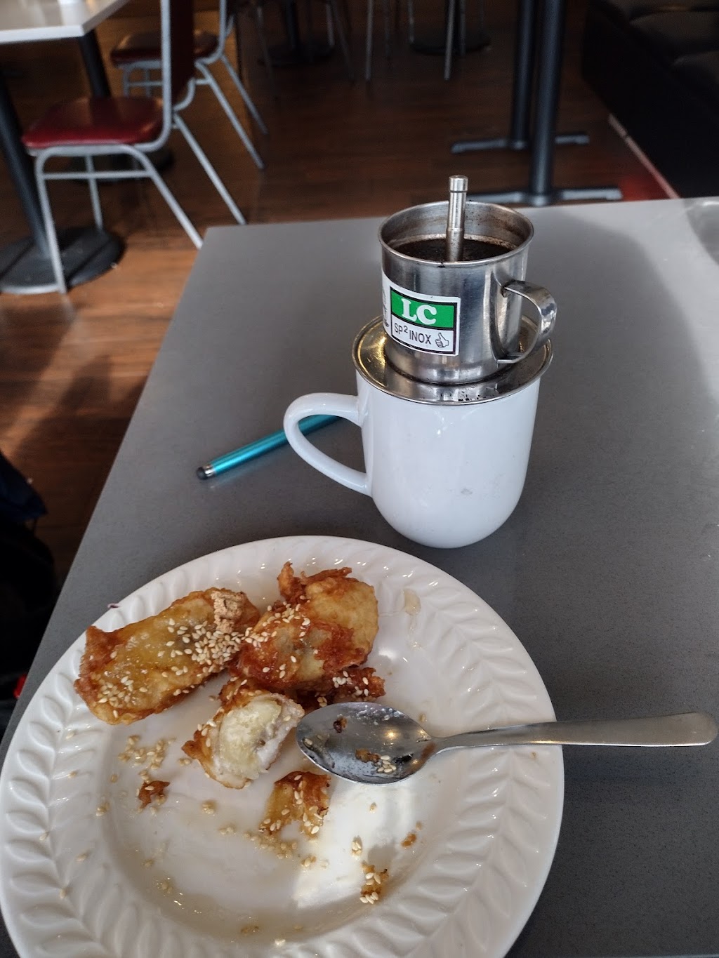 Vietnam Restaurant | restaurant | 4302 Bryan St, Dallas, TX 75204, USA | 2148214542 OR +1 214-821-4542