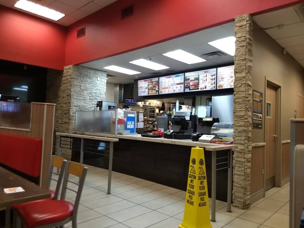 Burger King | restaurant | 8232 Gunston Corner Ln, Lorton, VA 22079, USA | 7034950113 OR +1 703-495-0113
