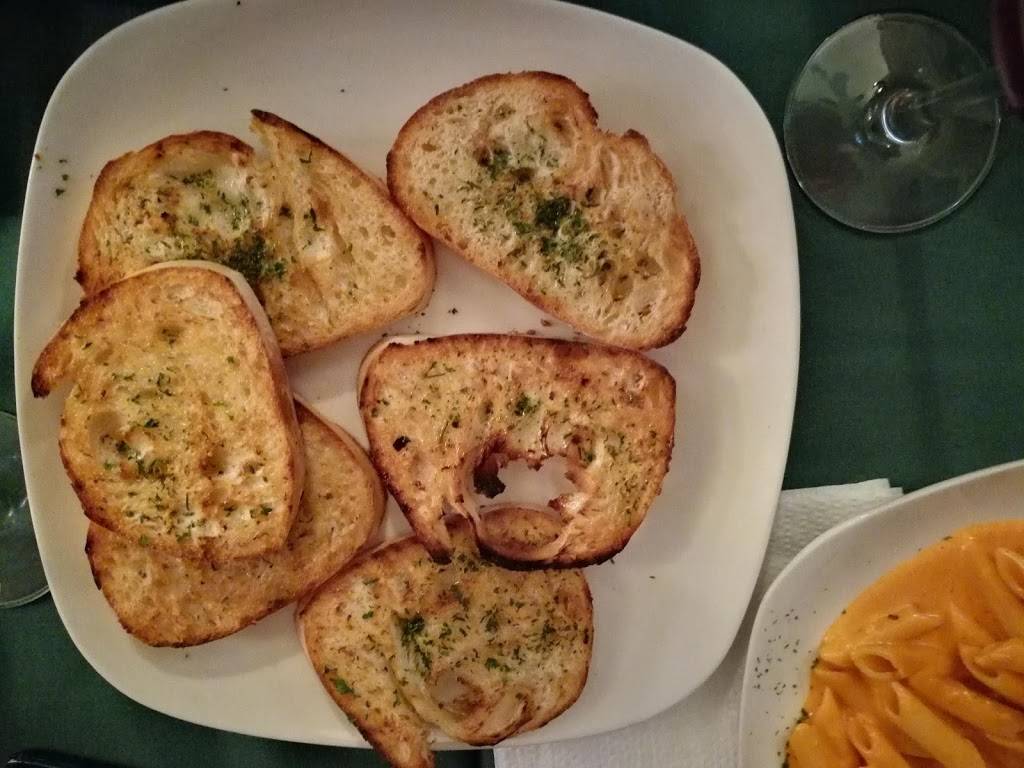 Piatto dOro | restaurant | 347 E 109th St, New York, NY 10029, USA | 6464845118 OR +1 646-484-5118