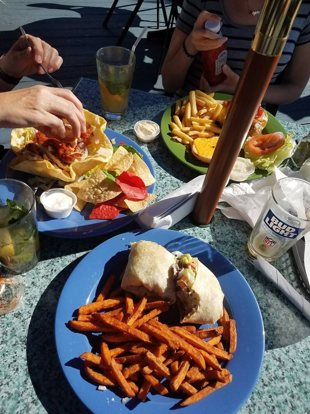 J.P. Cunninghams | restaurant | 156 E Lake Blvd, Mahopac, NY 10541, USA | 8456289394 OR +1 845-628-9394